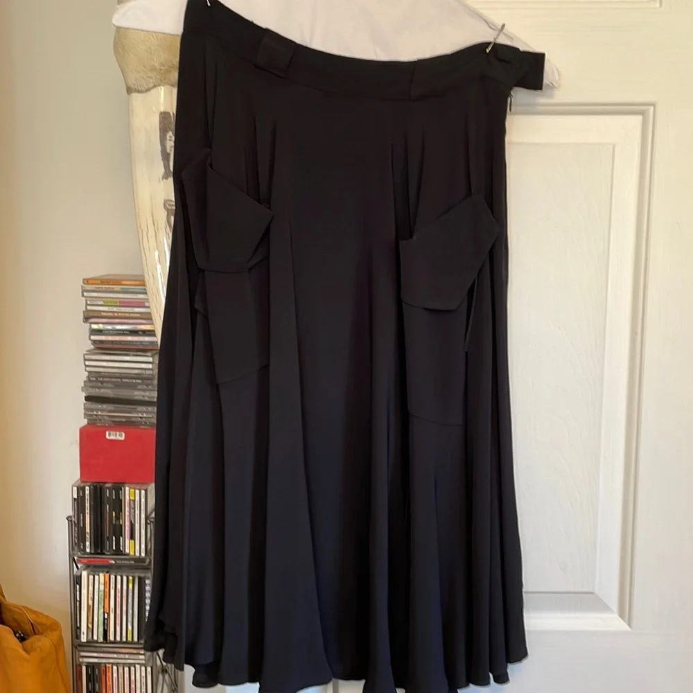 EUC Seamstress of Bloomsbury Thelma Skirt in Black